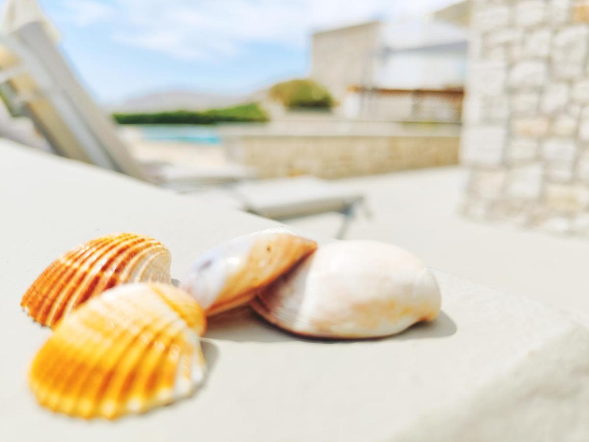 Villa Costamare - Enjoy Lazy Days On The Private Pool-Jacuzzi Pefki المظهر الخارجي الصورة